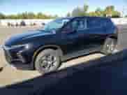 2023 Chevrolet Blazer LT z VIN 3GNKBHR49PS172285, wystawiony jako Copart lot #86882425 z przebiegiem 81 997 mil mil oraz Czysty tytuł • Clean title. Historia ofert i sprzedaży dostępna na DreamBid. Obrazek 1.