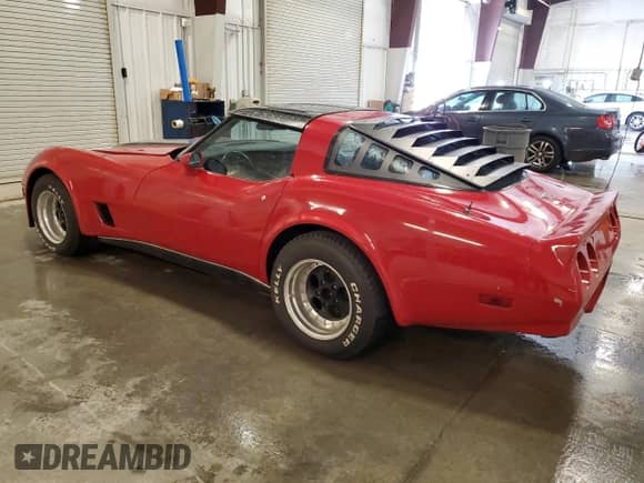 1980 Chevrolet Corvette с VIN 1Z87HAS416149, выставлен на аукционе Copart как лот 62026364 с пробегом 4 217 миль миль и Списание • Salvage title. История ставок и продаж доступна на DreamBid. Изображение 2.