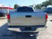 2007 Toyota Tundra SR5 с VIN 5TFRT54107X011547, выставлен на аукционе IAAI как лот 43531368 с пробегом 155 733 миль миль и . История ставок и продаж доступна на DreamBid. Изображение 16.