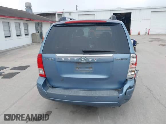 2007 Hyundai Entourage GLS с VIN KNDMC233976027957, выставлен на аукционе IAAI как лот 41560350 с пробегом 188 483 миль миль и . История ставок и продаж доступна на DreamBid. Изображение 16.