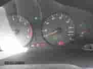 2002 Hyundai Santa Fe GLS z VIN KM8SC13D82U324289, wystawiony jako IAAI lot #41841094 z przebiegiem 217 578 mil mil oraz . Historia ofert i sprzedaży dostępna na DreamBid. Obrazek 7.