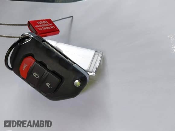 2025 Jeep Wrangler Sport S с VIN 1C4PJXDN0SW524002, выставлен на аукционе IAAI как лот 41625940 с пробегом 1 924 миль миль и . История ставок и продаж доступна на DreamBid. Изображение 11.