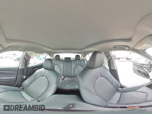 2022 Toyota Camry XSE с VIN 4T1K61AK0NU010021, выставлен на аукционе Copart как лот 82113115 с пробегом 42 900 миль миль и Списание • Salvage title. История ставок и продаж доступна на DreamBid. Изображение 14.