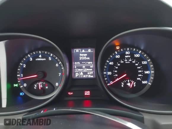 2014 Hyundai Santa Fe z VIN 5XYZU3LB2EG158447, wystawiony jako IAAI lot #43370947 z przebiegiem 114 718 mil mil oraz . Historia ofert i sprzedaży dostępna na DreamBid. Obrazek 7.