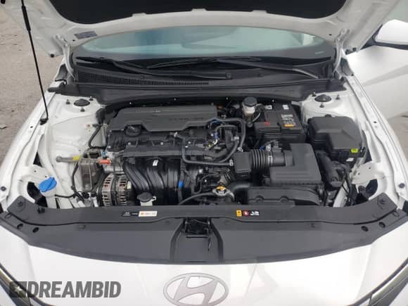 2024 Hyundai Elantra SEL z VIN KMHLM4DGXRU753164, wystawiony jako Copart lot #86495465 z przebiegiem 6 781 mil mil oraz Szkoda całkowita • Salvage title. Historia ofert i sprzedaży dostępna na DreamBid. Obrazek 11.