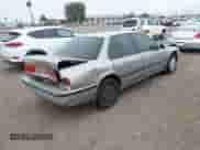 1991 Honda Accord LX z VIN JHMCB7655MC000372, wystawiony jako IAAI lot #42372597 z przebiegiem 153 129 mil mil oraz . Historia ofert i sprzedaży dostępna na DreamBid. Obrazek 4.