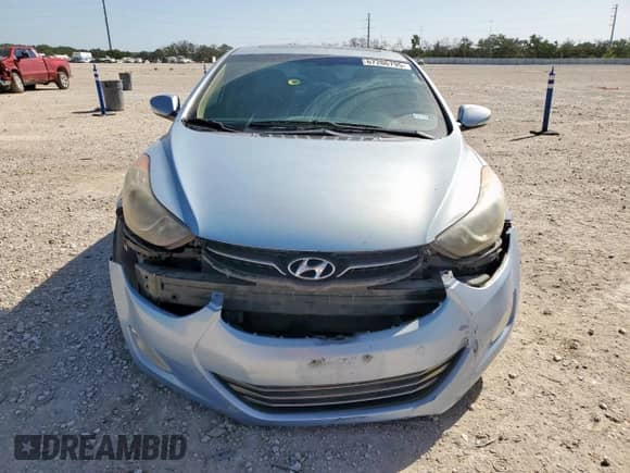 2011 Hyundai Elantra GLS z VIN KMHDH4AE6BU096543, wystawiony jako Copart lot #67206795 z przebiegiem 182 573 mil mil oraz Szkoda całkowita • Salvage title. Historia ofert i sprzedaży dostępna na DreamBid. Obrazek 5.