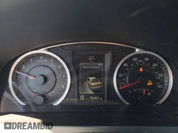 2015 Toyota Camry SE z VIN 4T1BF1FK7FU933851, wystawiony jako Copart lot #85495325 z przebiegiem 206 465 mil mil oraz Szkoda całkowita • Salvage title. Historia ofert i sprzedaży dostępna na DreamBid. Obrazek 9.