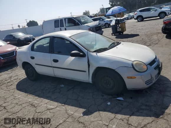 2004 Dodge Neon SE with VIN 1B3ES26C84D557834, listed as a Copart auction lot 72756434 with 235,046 mi miles and Salvage title. Bid and sale history available at DreamBid. Image 4.