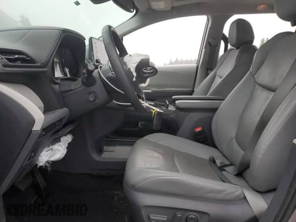 2021 Toyota Sienna Limited с VIN 5TDZSKFC6MS037085, выставлен на аукционе Copart как лот 80493675 с пробегом 41 861 миль миль и Списание • Salvage title. История ставок и продаж доступна на DreamBid. Изображение 7.