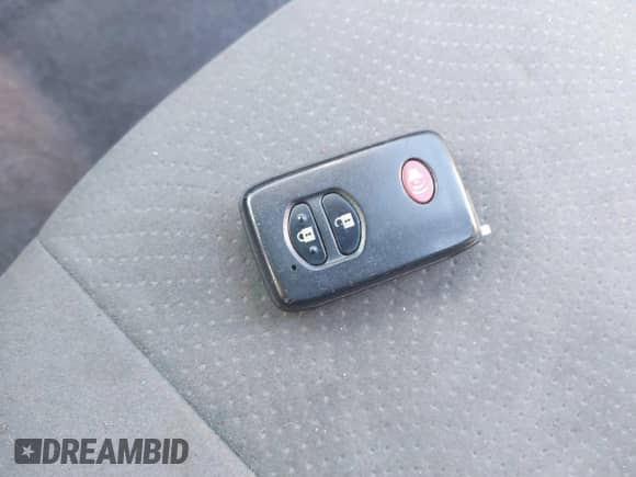 2011 Toyota Prius III with VIN JTDKN3DU6B0265758, listed as a IAAI auction lot 41560957 with 205,126 mi miles and . Bid and sale history available at DreamBid. Image 11.