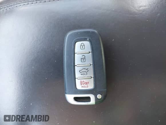 2011 Hyundai Equus Signature с VIN KMHGH4JF2BU041027, выставлен на аукционе IAAI как лот 41891913 с пробегом 139 278 миль миль и . История ставок и продаж доступна на DreamBid. Изображение 11.
