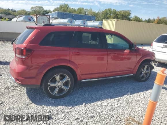 2017 Dodge Journey Crossroad Plus with VIN 3C4PDDGG3HT583191, listed as a Copart auction lot 80163895 with 138,697 mi miles and Clean title. Bid and sale history available at DreamBid. Image 3.