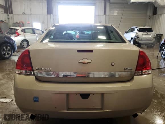 2008 Chevrolet Impala z VIN 2G1WS583X81346274, wystawiony jako Copart lot #47580765 z przebiegiem 167 977 mil mil oraz Czysty tytuł • Clean title. Historia ofert i sprzedaży dostępna na DreamBid. Obrazek 6.