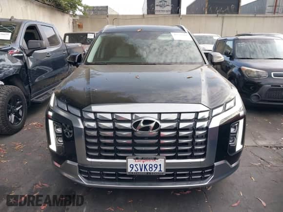 2025 Hyundai Palisade Calligraphy z VIN KM8R7DGE8SU862109, wystawiony jako IAAI lot #42770365 z przebiegiem 4 416 mil mil oraz . Historia ofert i sprzedaży dostępna na DreamBid. Obrazek 13.