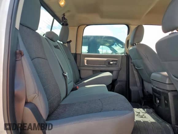 2015 Ram 1500 Big Horn z VIN 1C6RR6LT3FS685895, wystawiony jako Copart lot #81725565 z przebiegiem 158 250 mil mil oraz Szkoda całkowita • Salvage title. Historia ofert i sprzedaży dostępna na DreamBid. Obrazek 10.