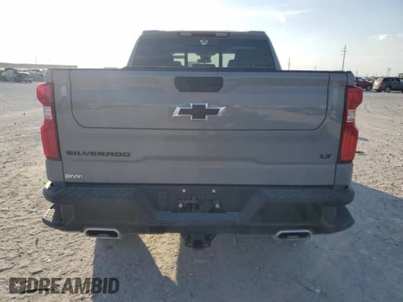 2024 Chevrolet Silverado 1500 LT Trail Boss z VIN 3GCUDFEL9RG421753, wystawiony jako Copart lot #46942695 z przebiegiem 6 858 mil mil oraz Szkoda całkowita • Salvage title. Historia ofert i sprzedaży dostępna na DreamBid. Obrazek 6.