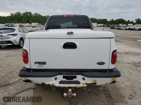 2003 Ford F-150 XL z VIN 1FTRX08L63KB91708, wystawiony jako Copart lot #55502005 z przebiegiem Nie podano mil oraz Szkoda całkowita • Salvage title. Historia ofert i sprzedaży dostępna na DreamBid. Obrazek 6.