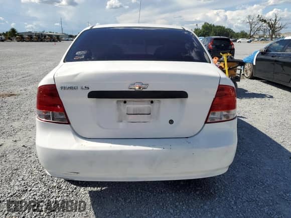 2006 Chevrolet Aveo LS с VIN KL1TD56696B655627, выставлен на аукционе Copart как лот 62808115 с пробегом Не указан миль и На запчасти • Non repairable. История ставок и продаж доступна на DreamBid. Изображение 6.