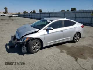 2017 Hyundai Elantra SE with VIN 5NPD84LF1HH041673, listed as a Copart auction lot 71273635 with 132,317 mi miles and Salvage title. Bid and sale history available at DreamBid. Image 1.