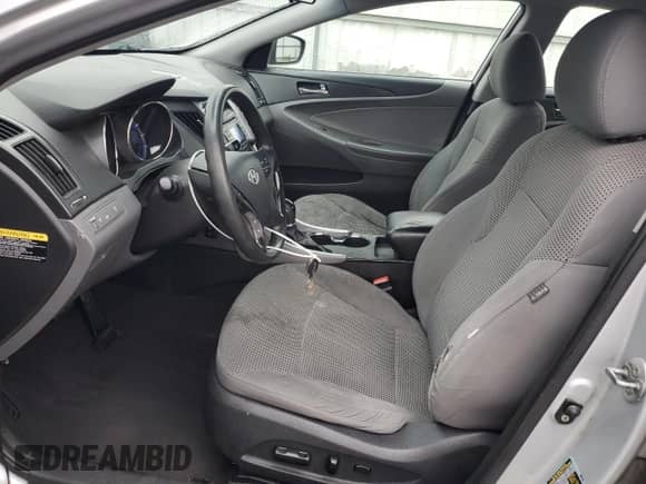 2011 Hyundai Sonata GLS z VIN 5NPEB4AC0BH307142, wystawiony jako Copart lot #86649635 z przebiegiem 262 260 mil mil oraz Szkoda całkowita • Salvage title. Historia ofert i sprzedaży dostępna na DreamBid. Obrazek 7.