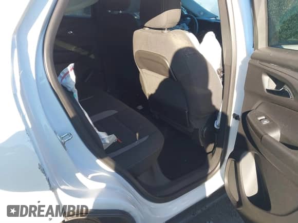 2024 Chevrolet TrailBlazer LS with VIN KL79MMS27RB055061, listed as a IAAI auction lot 41302026 with 17,736 mi miles and . Bid and sale history available at DreamBid. Image 8.