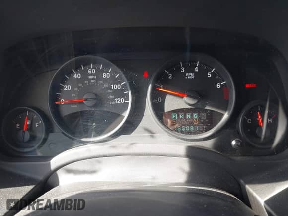 2012 Jeep Compass Sport z VIN 1C4NJDBB0CD621065, wystawiony jako IAAI lot #43342091 z przebiegiem 166 081 mil mil oraz . Historia ofert i sprzedaży dostępna na DreamBid. Obrazek 7.