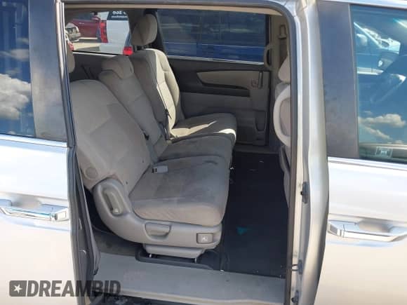 2011 Honda Odyssey EX с VIN 5FNRL5H4XBB059371, выставлен на аукционе IAAI как лот 43402395 с пробегом 253 286 миль миль и . История ставок и продаж доступна на DreamBid. Изображение 8.