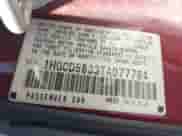 1996 Honda Accord LX z VIN 1HGCD5633TA077784, wystawiony jako IAAI lot #43302358 z przebiegiem 235 003 mil mil oraz . Historia ofert i sprzedaży dostępna na DreamBid. Obrazek 9.