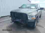 2010 Dodge 1500 Sport z VIN 3D7JV1ET7AG149569, wystawiony jako IAAI lot #42619644 z przebiegiem 198 189 mil mil oraz . Historia ofert i sprzedaży dostępna na DreamBid. Obrazek 6.
