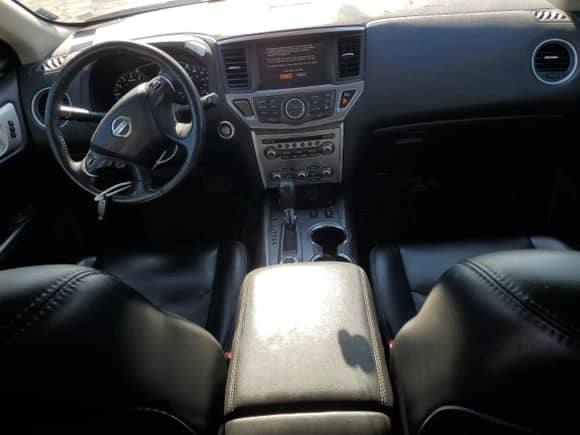 2020 Nissan Pathfinder SL с VIN 5N1DR2CM7LC611868, выставлен на аукционе Copart как лот 84005365 с пробегом 74 994 миль миль и Списание • Salvage title. История ставок и продаж доступна на DreamBid. Изображение 8.