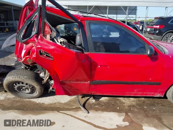 2003 Hyundai Elantra GT z VIN KMHDN55D93U099664, wystawiony jako IAAI lot #42066147 z przebiegiem 194 402 mil mil oraz . Historia ofert i sprzedaży dostępna na DreamBid. Obrazek 13.