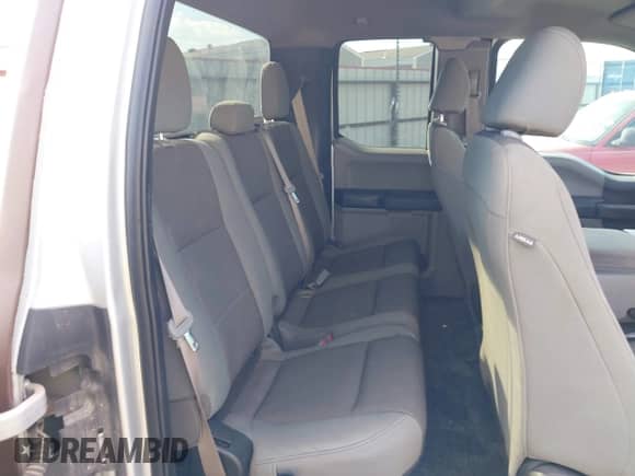 2019 Ford F-150 XL с VIN 1FTEX1EB6KKD58809, выставлен на аукционе IAAI как лот 43369137 с пробегом 195 461 миль миль и . История ставок и продаж доступна на DreamBid. Изображение 8.