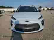 2022 Chevrolet Bolt EUV LT с VIN 1G1FY6S09N4119113, выставлен на аукционе Copart как лот 67189575 с пробегом 27 289 миль миль и Списание • Salvage title. История ставок и продаж доступна на DreamBid. Изображение 5.