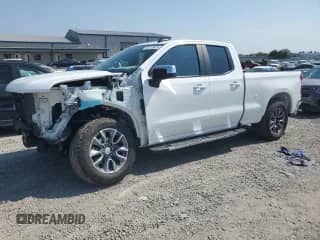2020 Chevrolet Silverado 1500 LT z VIN 1GCRWCED0LZ178462, wystawiony jako Copart lot #62133875 z przebiegiem 56 368 mil mil oraz Szkoda całkowita • Salvage title. Historia ofert i sprzedaży dostępna na DreamBid. Obrazek 1.