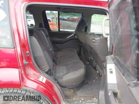 2012 Nissan Pathfinder SV with VIN 5N1AR1NB1CC633681, listed as a IAAI auction lot 42858437 with 153,974 mi miles and . Bid and sale history available at DreamBid. Image 8.