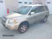 2006 Honda Pilot EX-L z VIN 5FNYF18726B012346, wystawiony jako IAAI lot #43244921 z przebiegiem 255 828 mil mil oraz . Historia ofert i sprzedaży dostępna na DreamBid. Obrazek 2.