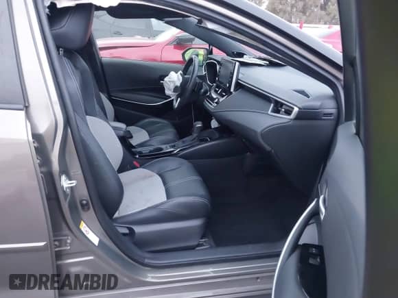 2020 Toyota Corolla XSE с VIN JTNC4RBE4L3089424, выставлен на аукционе IAAI как лот 43375904 с пробегом 41 580 миль миль и . История ставок и продаж доступна на DreamBid. Изображение 5.