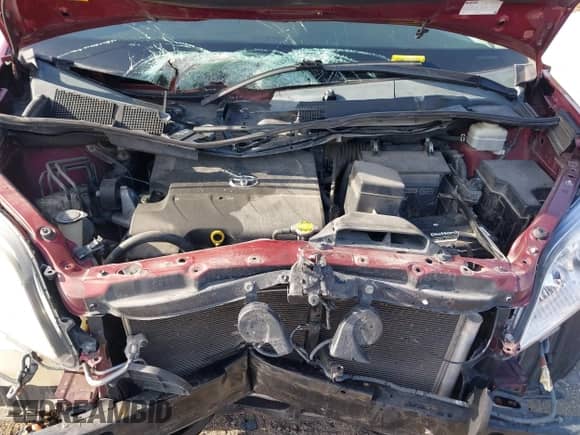 2011 Toyota Sienna XLE AAS with VIN 5TDYK3DC1BS112132, listed as a IAAI auction lot 41376800 with 161,806 mi miles and . Bid and sale history available at DreamBid. Image 10.