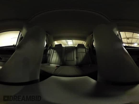 2006 Chrysler 300 C with VIN 2C3LK63H86H517910, listed as a IAAI auction lot 42595556 with 118,489 mi miles and . Bid and sale history available at DreamBid. Image 18.