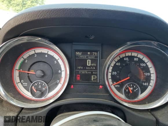 2013 Dodge Durango SXT с VIN 1C4RDHAG3DC681958, выставлен на аукционе Copart как лот 81876565 с пробегом 173 876 миль миль и Списание • Salvage title. История ставок и продаж доступна на DreamBid. Изображение 9.