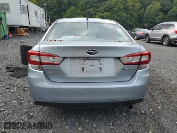 2018 Subaru Impreza with VIN 4S3GKAA6XJ3616483, listed as a Copart auction lot 71412755 with 211,272 mi miles and Salvage title. Bid and sale history available at DreamBid. Image 6.