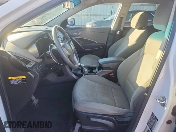2015 Hyundai Santa Fe with VIN 5XYZTDLB3FG239564, listed as a Copart auction lot 84286645 with 109,251 mi miles and Salvage title. Bid and sale history available at DreamBid. Image 7.