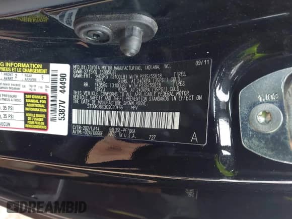 2012 Toyota Sienna XLE with VIN 5TDDK3DC3CS030466, listed as a IAAI auction lot 41914368 with 174,512 mi miles and . Bid and sale history available at DreamBid. Image 9.