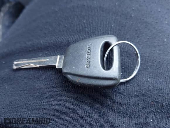 2008 Volvo S60 2.5T с VIN YV1RH592982698037, выставлен на аукционе IAAI как лот 43501926 с пробегом 340 788 миль миль и . История ставок и продаж доступна на DreamBid. Изображение 11.
