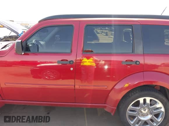 2007 Dodge Nitro R/T with VIN 1D8GU58687W607782, listed as a IAAI auction lot 42686794 with 132,882 mi miles and . Bid and sale history available at DreamBid. Image 14.