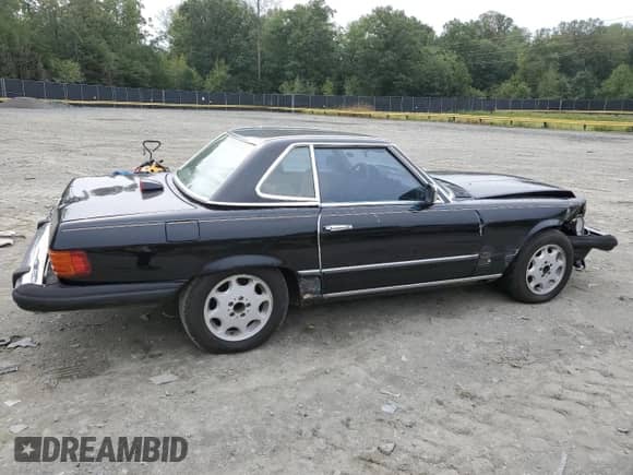 1980 Mercedes-Benz SL с VIN WDB10704412063016, выставлен на аукционе Copart как лот 84565815 с пробегом 154 313 миль миль и Списание • Salvage title. История ставок и продаж доступна на DreamBid. Изображение 3.