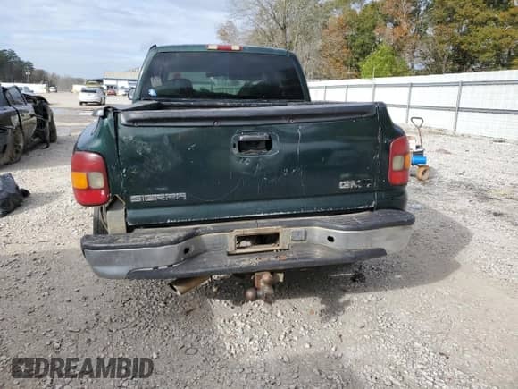 2000 GMC Sierra 1500 SLE with VIN 1GTEC19V1YZ339620, listed as a Copart auction lot 85065184 with Not provided miles and Salvage title. Bid and sale history available at DreamBid. Image 6.