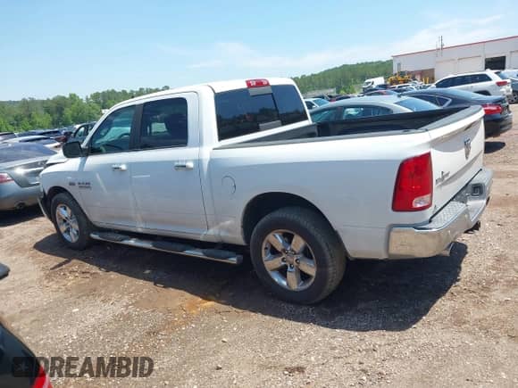 2016 Ram 1500 Lone Star с VIN 3C6RR6LT7GG295567, выставлен на аукционе IAAI как лот 42254924 с пробегом 105 469 миль миль и . История ставок и продаж доступна на DreamBid. Изображение 14.