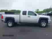 2010 Chevrolet Silverado 1500 LT with VIN 1GCSKSEA1AZ103926, listed as a IAAI auction lot 42263315 with 261,373 mi miles and . Bid and sale history available at DreamBid. Image 13.